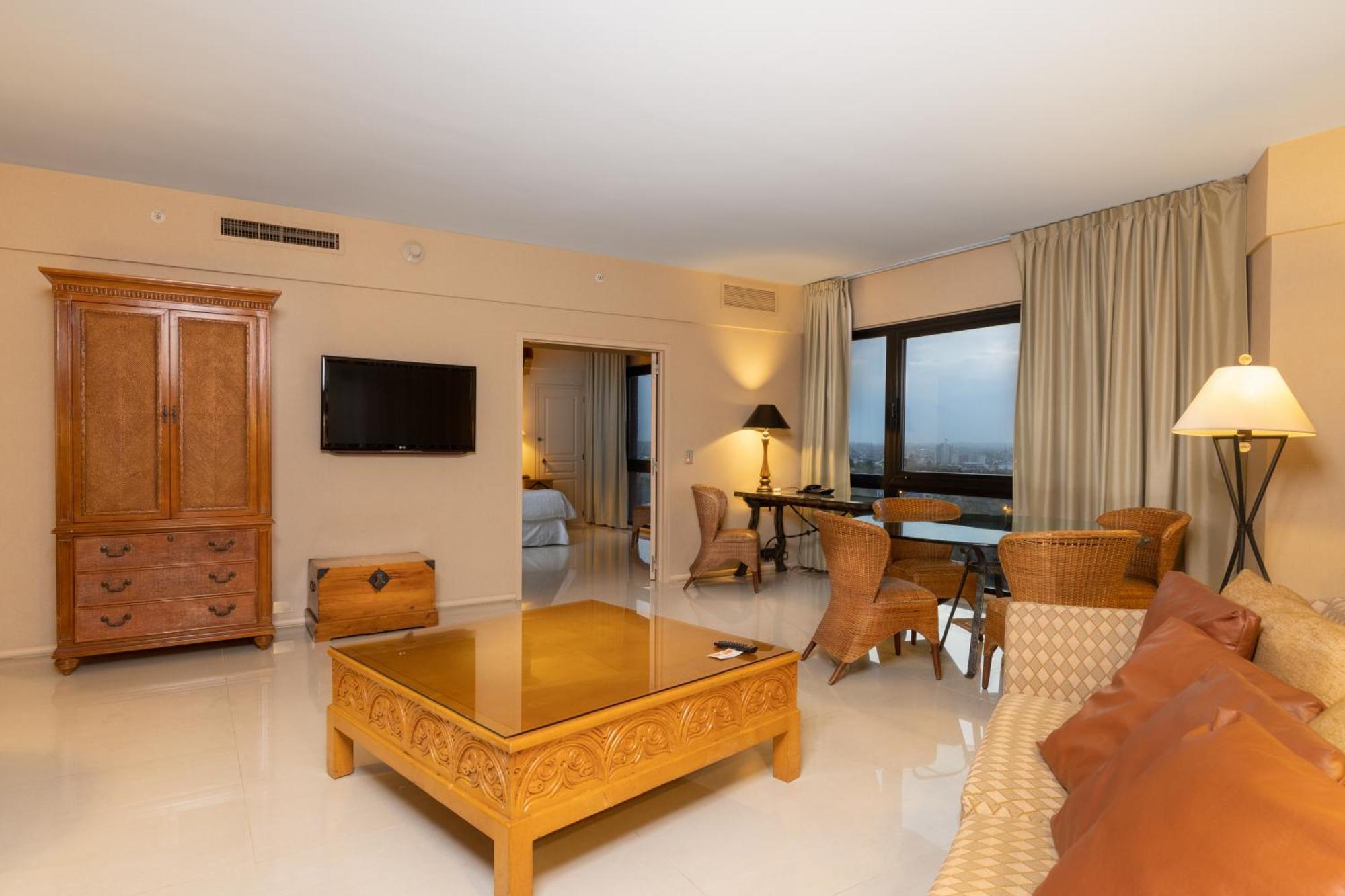 Sheraton Mar Del Plata Hotel Exterior photo Suite